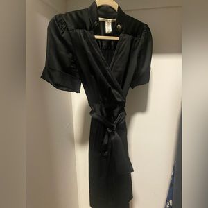 Beautiful dvf work dress.